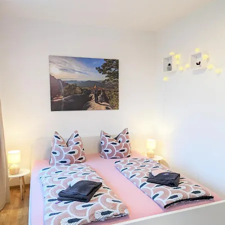 Lichtdurchflutete Helle Mit Garten Sauna & Pool - Hw3 *
