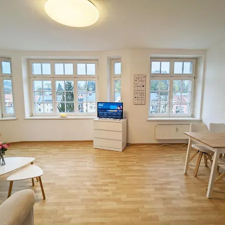 Lichtdurchflutete Helle Mit Garten Sauna & Pool - Hw3 아파트 세브니츠