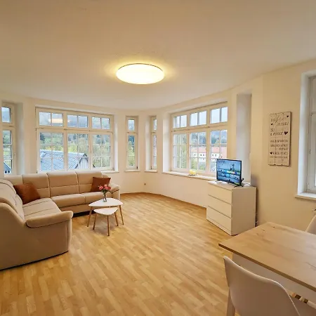 Lichtdurchflutete Helle Mit Garten Sauna & Pool - Hw3 * 세브니츠