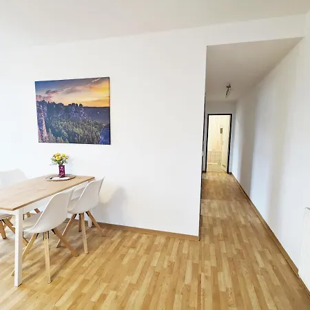아파트 Lichtdurchflutete Helle Mit Garten Sauna & Pool - Hw3 *